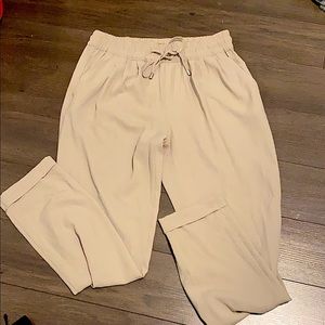 COPY - ZARA FLOWLY TROUSERS SIZE XS